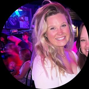 Meet your Posher, Molly carter